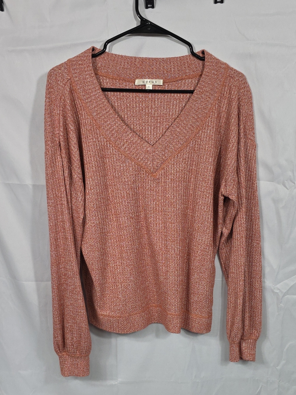 Cyrus Knits V Neck Long Sleeve Peach/orange Womens Top Size Small (W636)